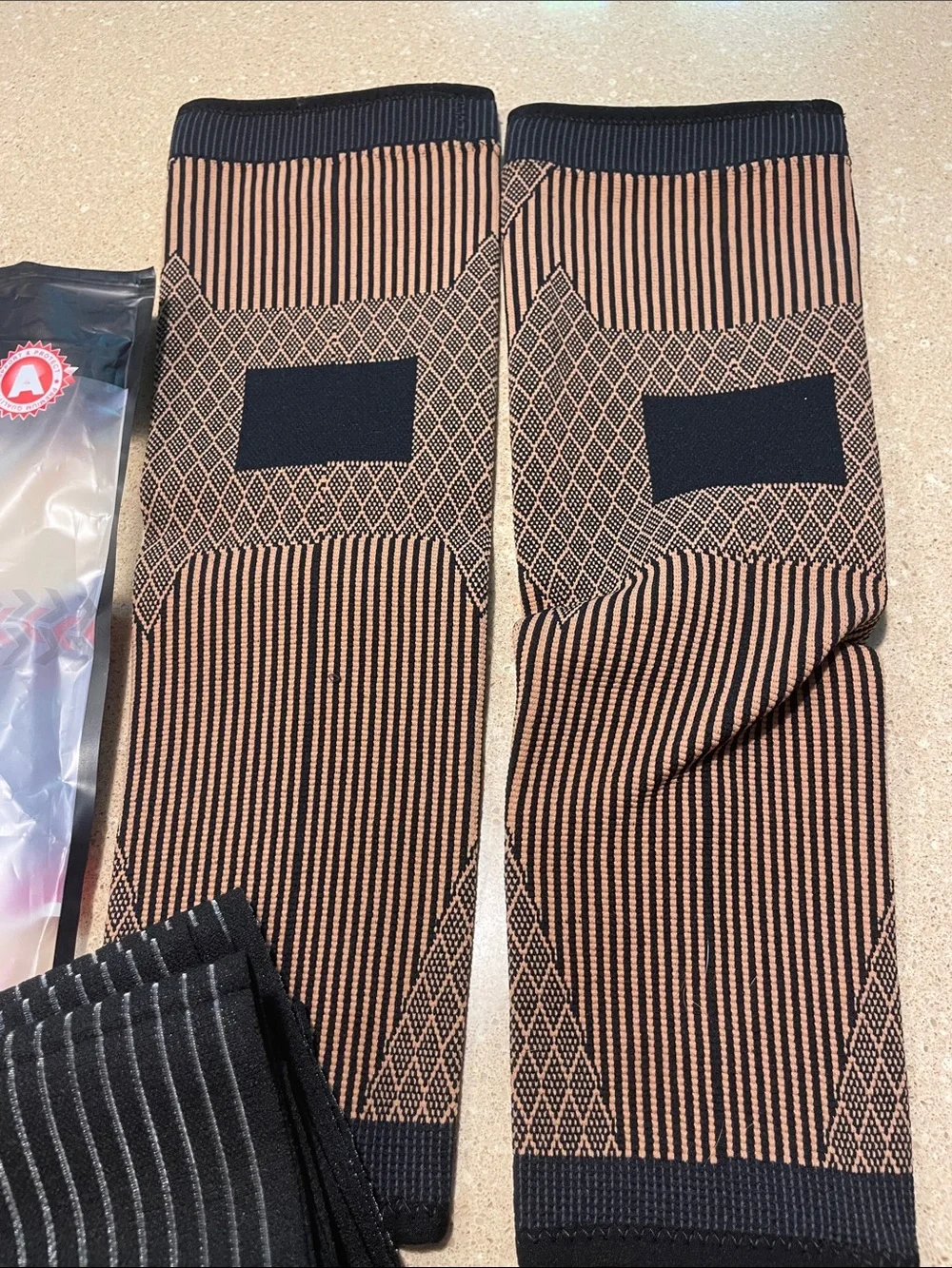Compression Thigh and Knee Copper Sleeves - Black & Tan Support